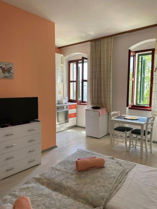 Appartamento Pazarello Spalato Esterno foto