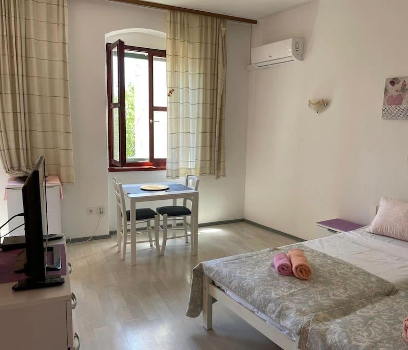 Appartamento Pazarello Spalato Esterno foto